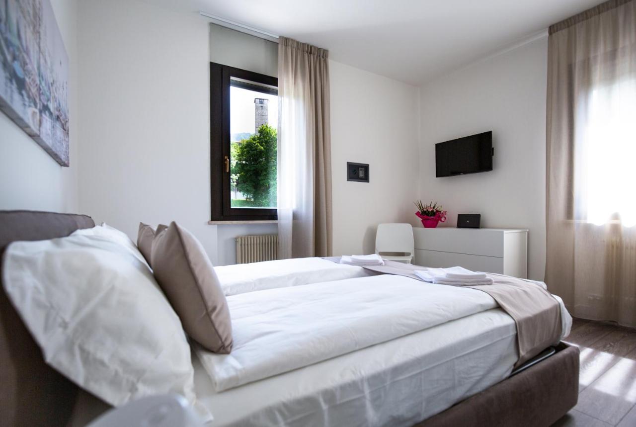 Borgo Verticale Luxury Apartments Feltre Bagian luar foto